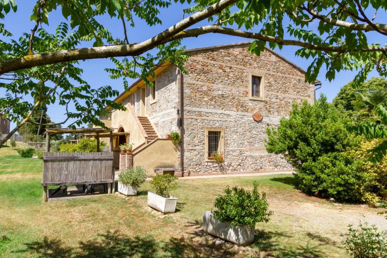 Agriturismo Due Ponti Chianni Exterior photo